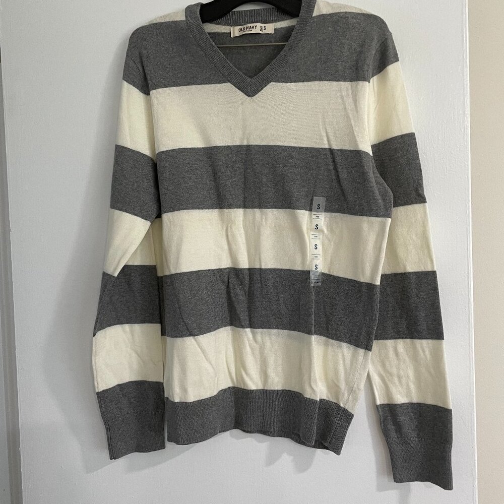 Old Navy Sweater